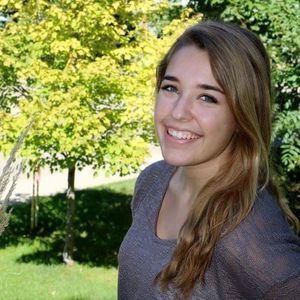 Meet your Posher, Olivia